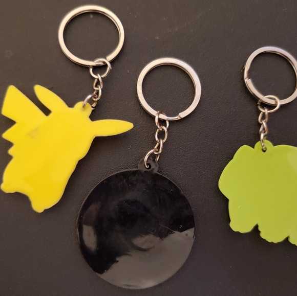 Pokemon keychains - Picture 2 of 2